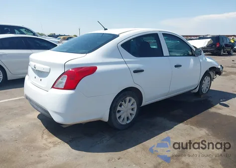 2016 Nissan Versa 1.6 S z USA, uszkodzony, nr VIN 3N1CN7AP4GL899044